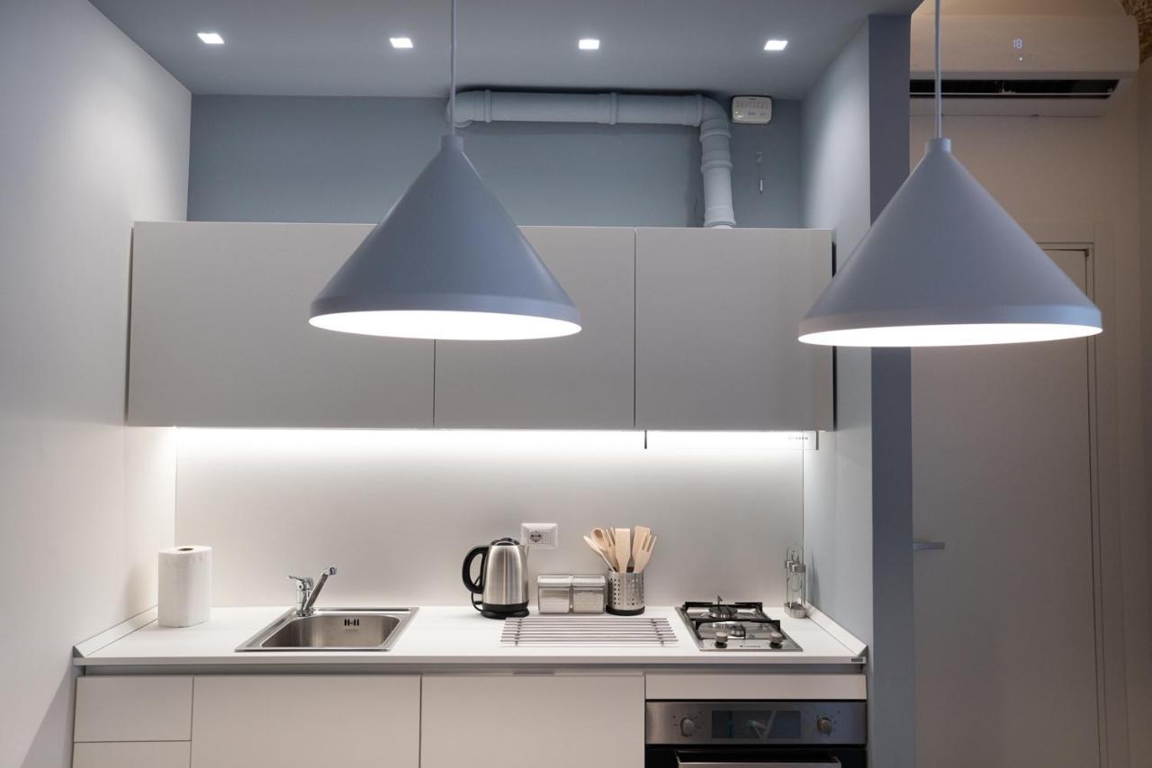 Sant'Agostino Luxury Apartments คาตาเนีย ภายนอก รูปภาพ
