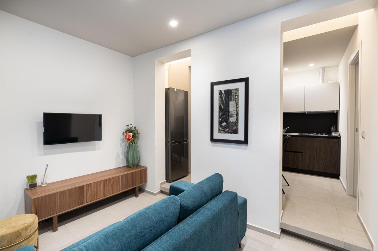 Sant'Agostino Luxury Apartments คาตาเนีย ภายนอก รูปภาพ