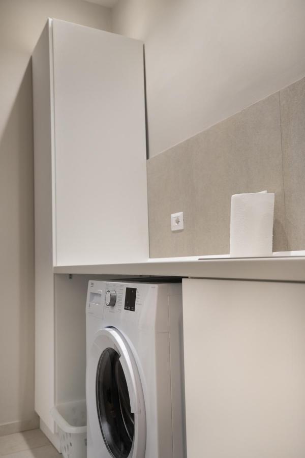 Sant'Agostino Luxury Apartments คาตาเนีย ภายนอก รูปภาพ